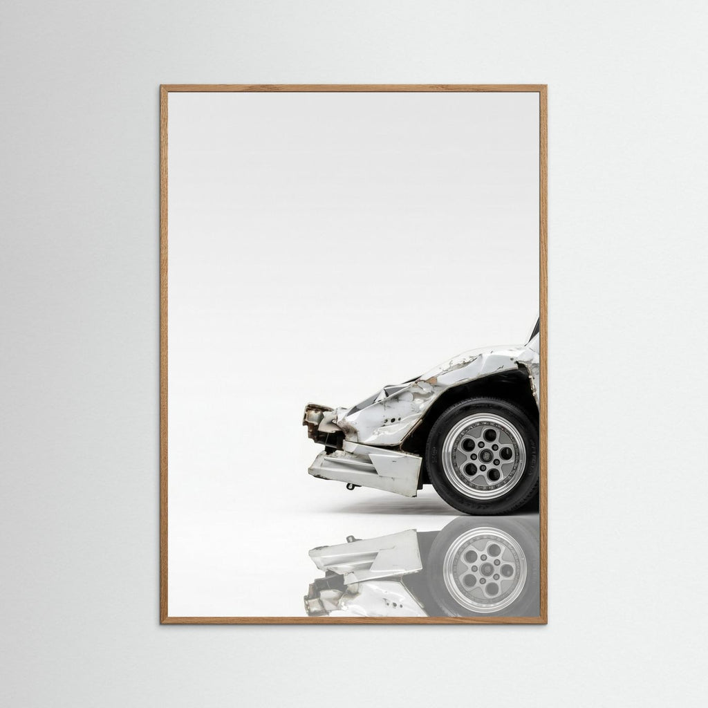 TWOWS COUNTACH CRASHED