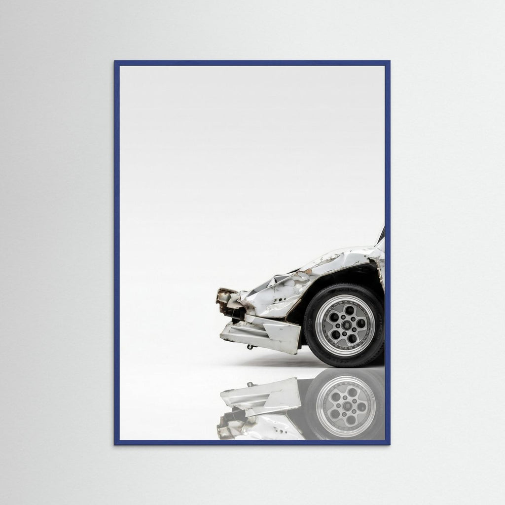 TWOWS COUNTACH CRASHED